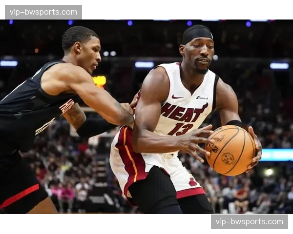 阿德巴约高位策应能力 热火进攻体系运转核心 阿德巴约高位策应能力 热火进攻体系运转核心